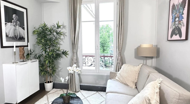 827 - Champ de Mars - Appartement parisien, Забронировать Апартаменты/квартира Париж Иль-де-Франс, рядом с Станция метро Sèvres-Lecourbe