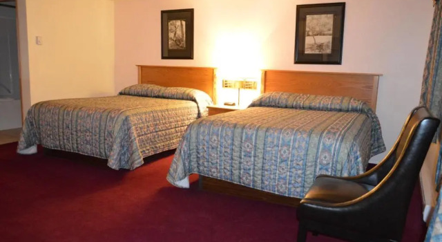 Четырёхместный номер Deluxe Western Traveller Motel