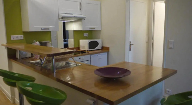 Апартаменты c 1 комнатой Barla 3 - a Spacious One Bedroom Apartment Near Place Garibaldi