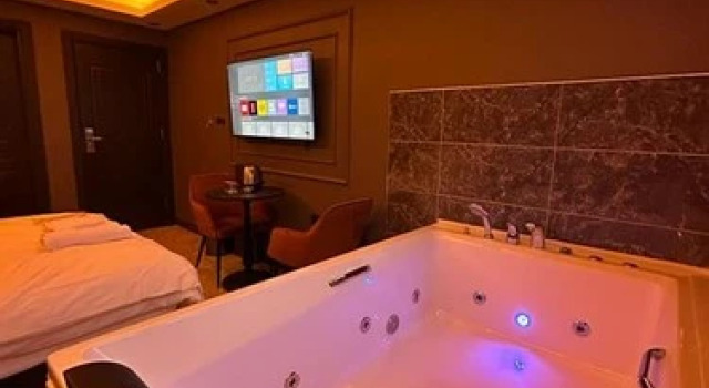 Rich Palace Otel, Boek Hotel Bagcilar 