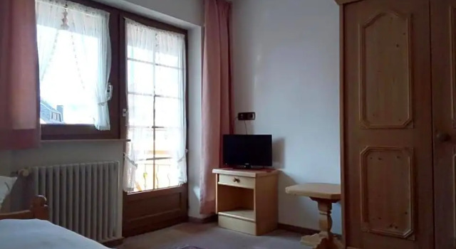 Gästehaus Rössle, Reserva ahora Hotel Friedenweiler Baden-Wurtemberg