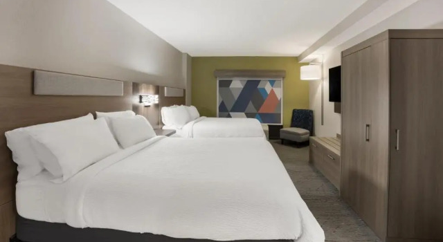 Двухместный номер Standard Holiday Inn Express Hotel & Suites Perry by IHG