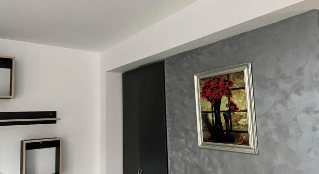 Apartament cu 2 camere zona Hanul cu Peste