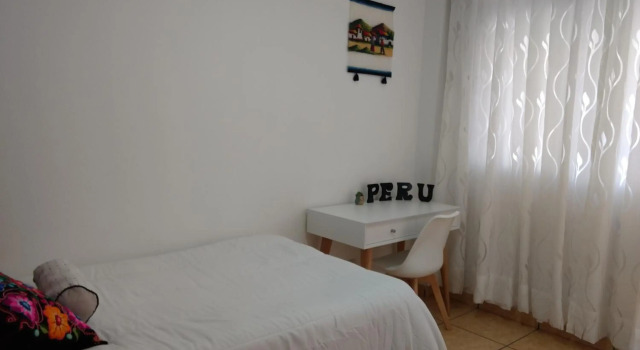 HABITACIÓN ALBORADA 1 con baño privado, Забронировать Отель Сюрко 