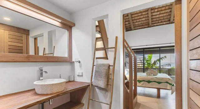 Coastal Bliss 1BR Bungalow by the Sea in Moorea, Prenota Appartamento Moorea Polinesia francese