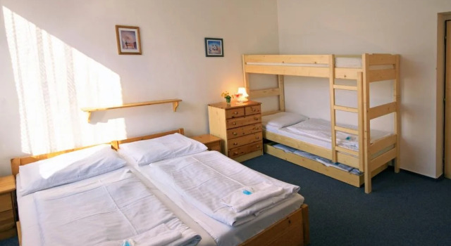 Hotel Galik, Забронировать Отель Велке Карловице Beskids, рядом с Lanterna