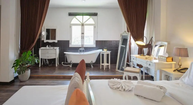 Люкс Nidhra Lanna Hotel Chiang Mai