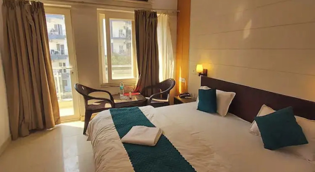 Семейный номер Standard Hotel Shiv Palace