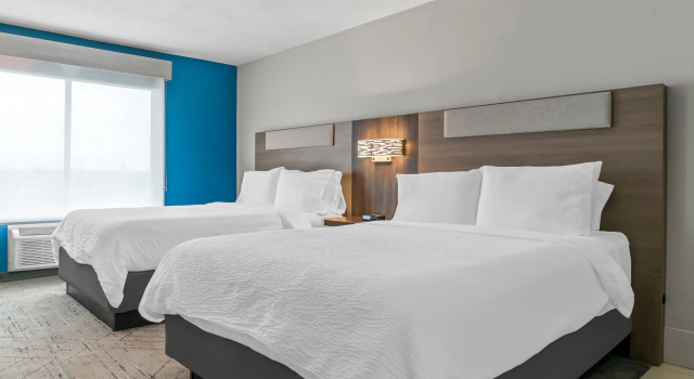 Holiday Inn Express Lapeer, an IHG Hotel, Prenota Hotel Lapeer Michigan