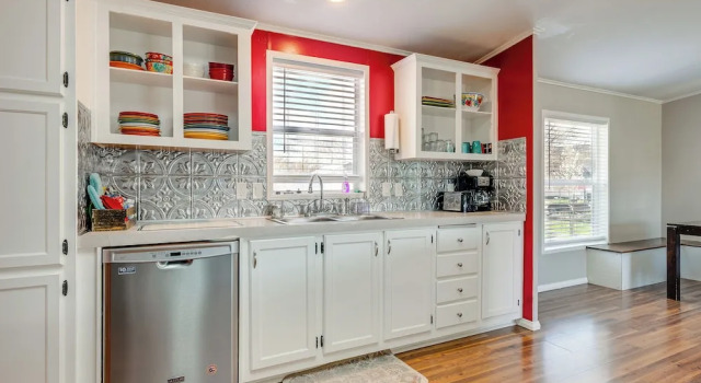Коттедж с 3 комнатами La Verkin Home w/ Yard, Covered Patio & Grill