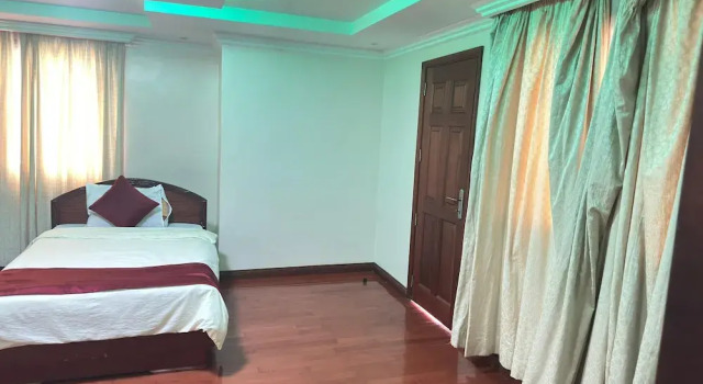 Lux Suites Lakeview Mansion Nakuru