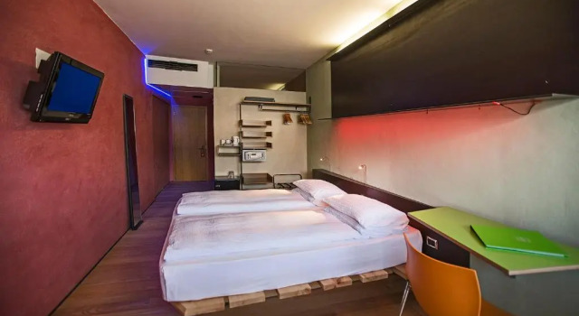 Трёхместный номер Standard с балконом и с видом на озеро Ambienthotel PrimaLuna 3S