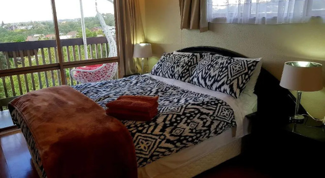 Четырёхместный номер Standard с видом на море Harbour View Guesthouse