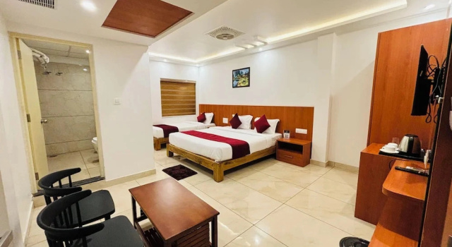 Трёхместный номер Classic Hotel Starfinch Inn