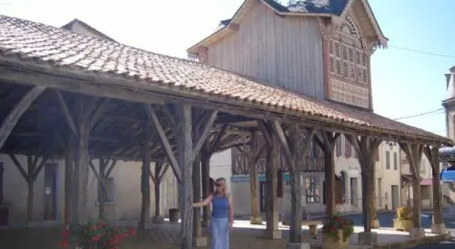 Le Puits Caché Chambres d'Hôtes, Prenota Hotel Hotel a Aquitania con parcheggio, Parcheggio