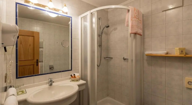 Номер Deluxe Arthotel Gratschwirt