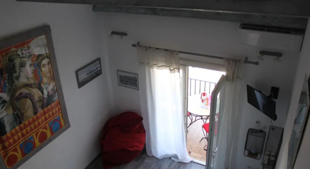 Les Saintes au Bord de Mer Appartement, Забронировать Апартаменты/квартира Отели Сент-Мари-де-ла-Мер с парковкой, рядом с Церковь Сент-Мари-де-ла-Мер, Парковка
