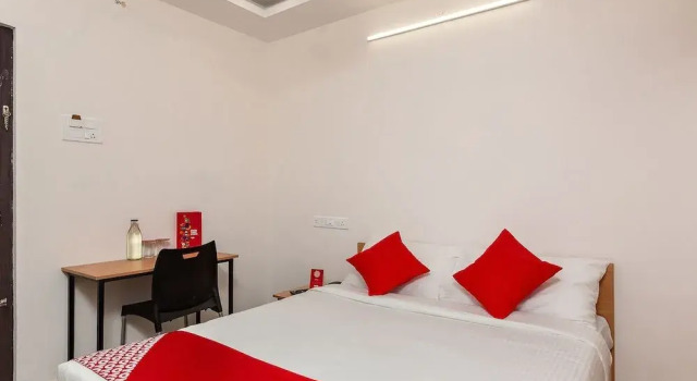 Super Hotel O Valasaravakkam Near Chandra Metro Mall, Забронировать Отель Отели штата Тамилнада с бассейном, Бассейн