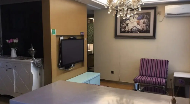 Private Apartment-Fortune Century Square, Boek Appartement Hotels in Guangdong met parkeren, Parkeren