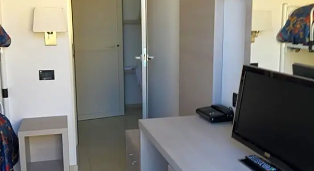 Апартаменты Hotel Athena