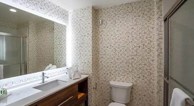 Четырёхместный номер Executive Holiday Inn & Suites Memphis Southeast-Germantown by IHG