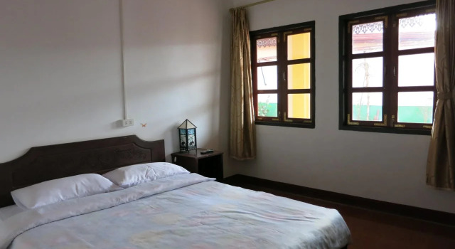 Jennida Guesthouse, Book Hotel Phonsavan Xieng Khouang