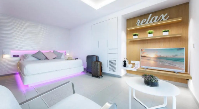 Двухместный номер Superior Hotel Garbi Ibiza & Spa