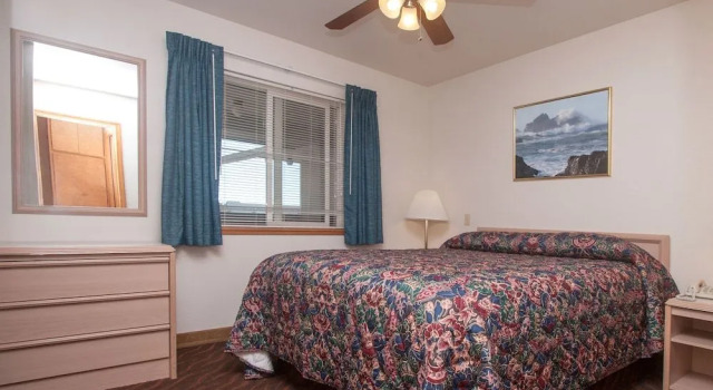 Ocean Suites Motel, Rezerwuj Motel Brookings Oregon Coast