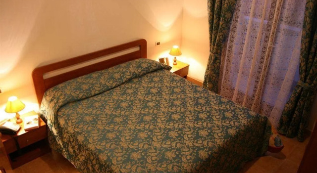 Leoni Hotel & Private Spa