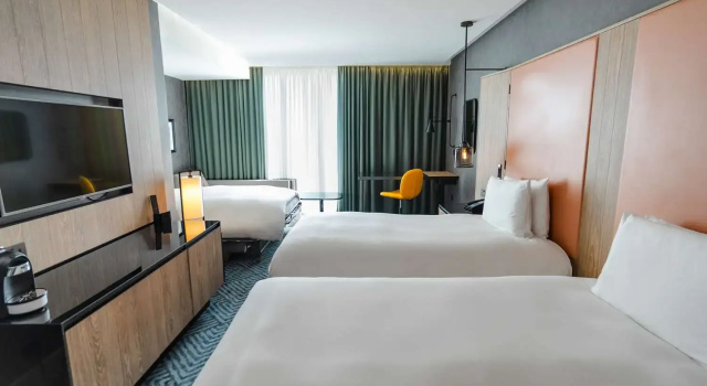 Двухместный номер Family Hilton London Bankside
