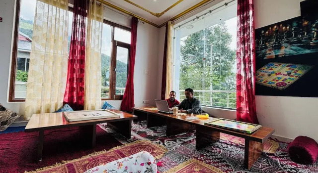 Prafull Hotel