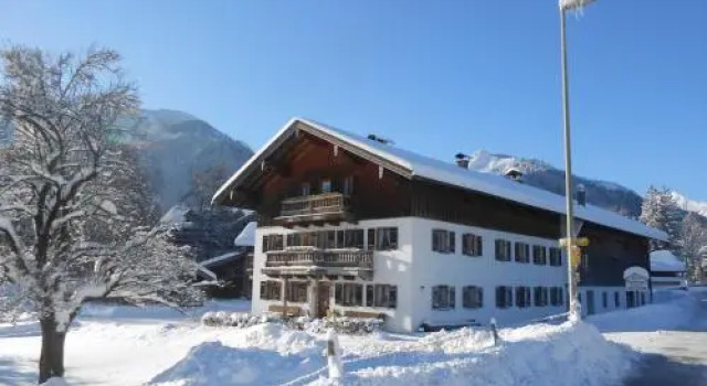 Haus Bamberger, Varaa Hotelli Fischbachau German Alps