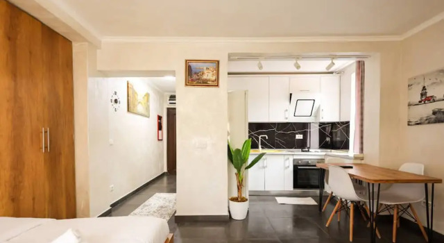 Palace Coast Apartment, Rezerwuj Apartament Hotele w Durres County z parkingiem, Parking