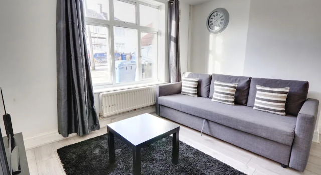Коттедж Deluxe Clarence Place