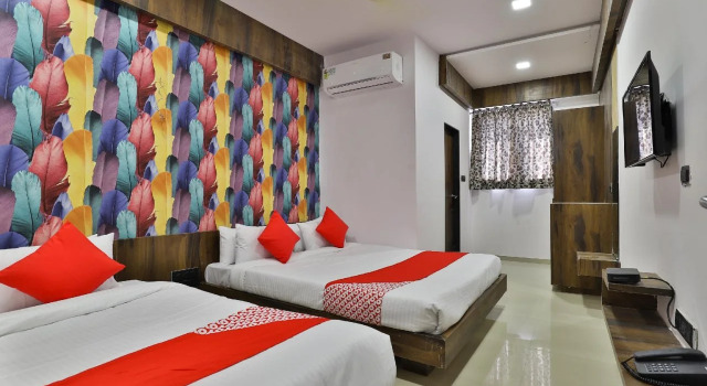 Hotel Blue Heaven & Banquet By OYO Rooms