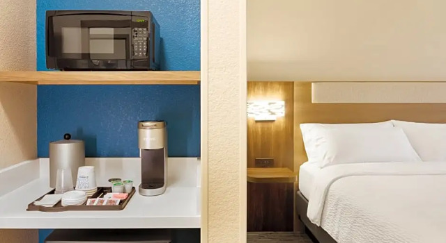 Одноместный люкс Holiday Inn Express Hotel & Suites Grove City by IHG