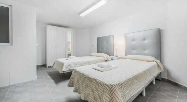 Villa Marioma, Book Villa Cala de Sant Vicenc Majorca