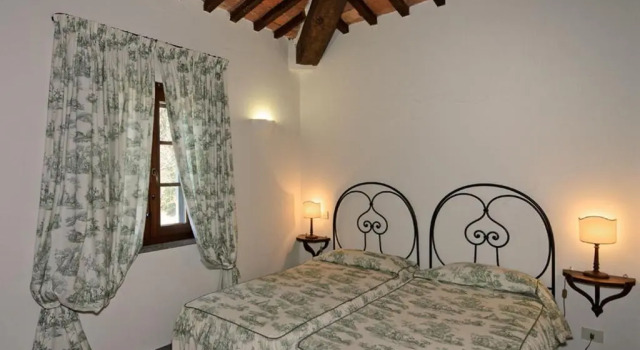 Коттедж с 3 комнатами Badia di Morrona Agriturismo