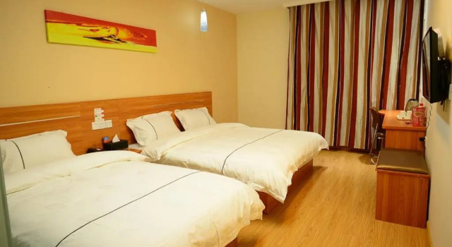 Thank Inn Chain Hotel Shandong Dezhou Canal Development Zone Black Horse, Book Hotel Hoteller i Dezhou med parkering, Parkering