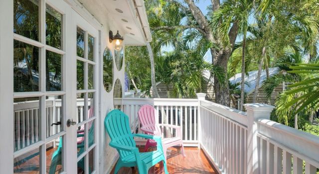 Коттедж Monkey House by Avantstay Pool, by Duval Street