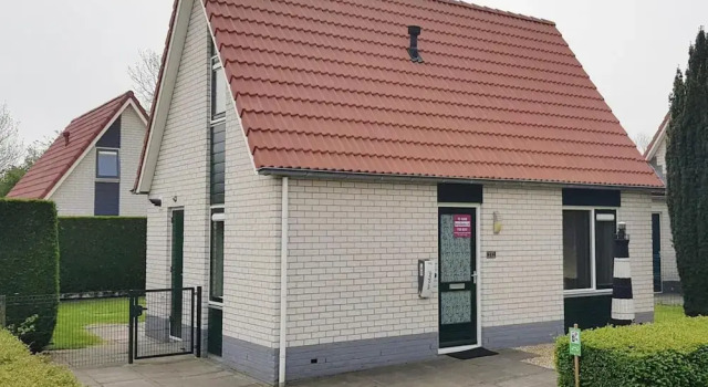 Holiday Home Near Beach in Strandpark, Забронировать Дом для отпуска Брескенс Zeeuws-Vlaanderen