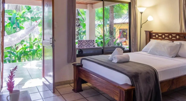 Zula Inn Aparthotel, Rezervovat Apartmánový hotel Apartmánové hotely v Puntarenas, Apartmánový hotel