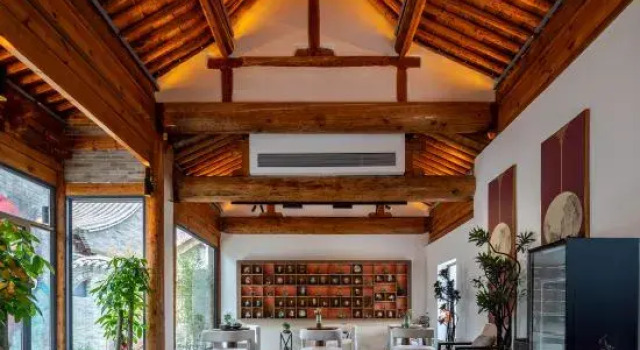 Shi San Yue Hot Spring Inn