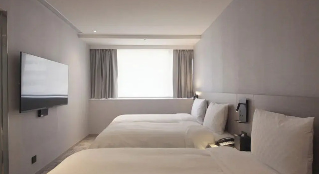 Трёхместный номер Standard Tango Inn Taipei Kaifong