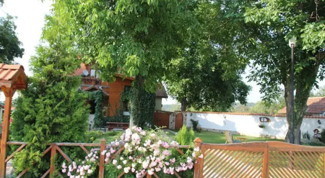 Orehite Guest House, Book Guesthouse Samokov 