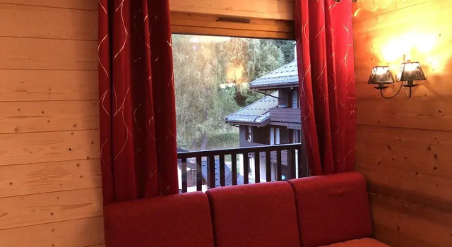 Апартаменты Apartment in Doucy Near Ski Slopes