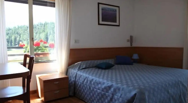 Двухместный номер Standard с балконом Hôtel Bellavista