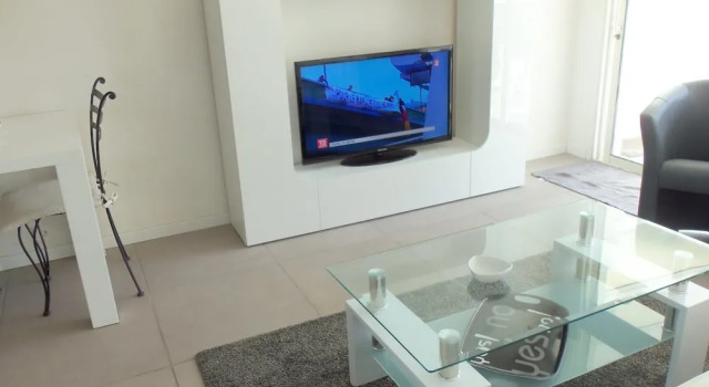 Studio Palm Beach, Забронировать Отель Отели Канн с завтраком, Завтраки
