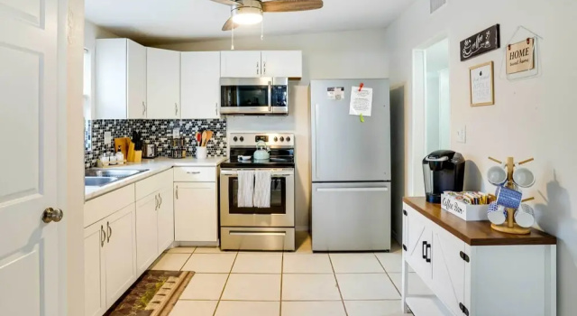 Коттедж Pet-friendly Lakeland Escape w/ Private Pool!