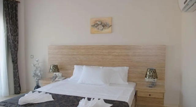 Номер Standard с балконом Nevada Hotel & Spa